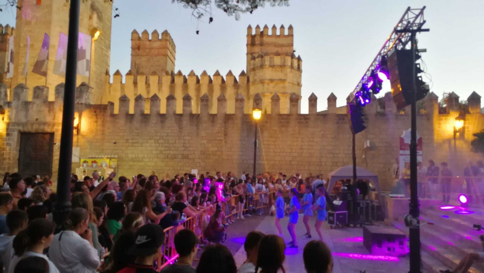 Una imagen de la fiesta municipal celebrada en la Plaza del Castillo.