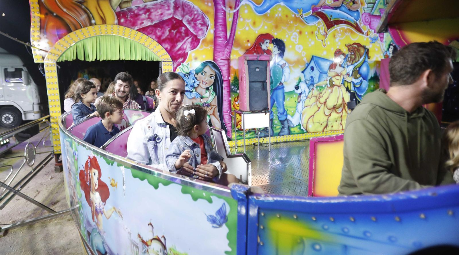 Búscate en las fotos del domingo en la Feria de Tarifa