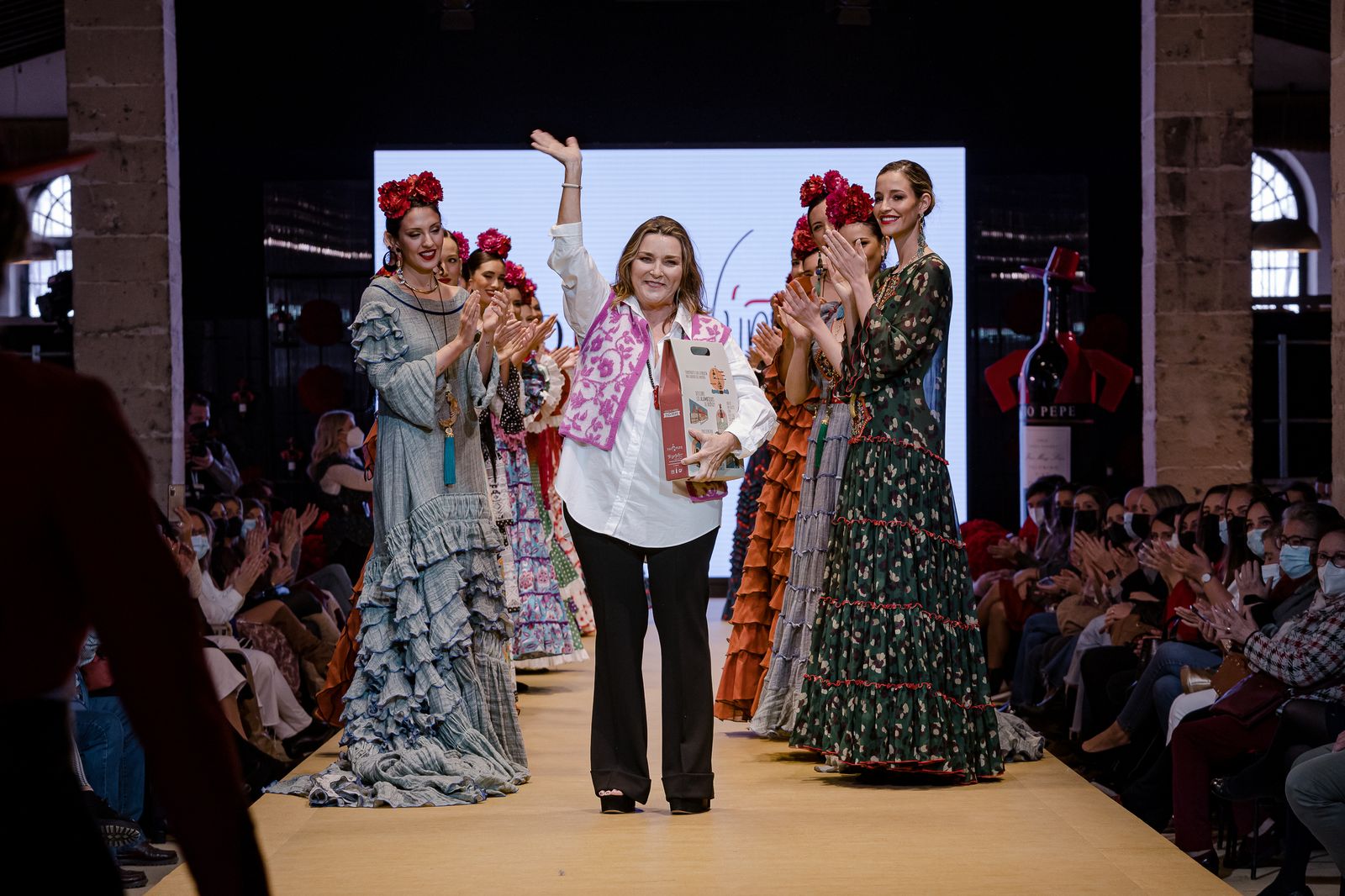 Desfile Delia Nuñez