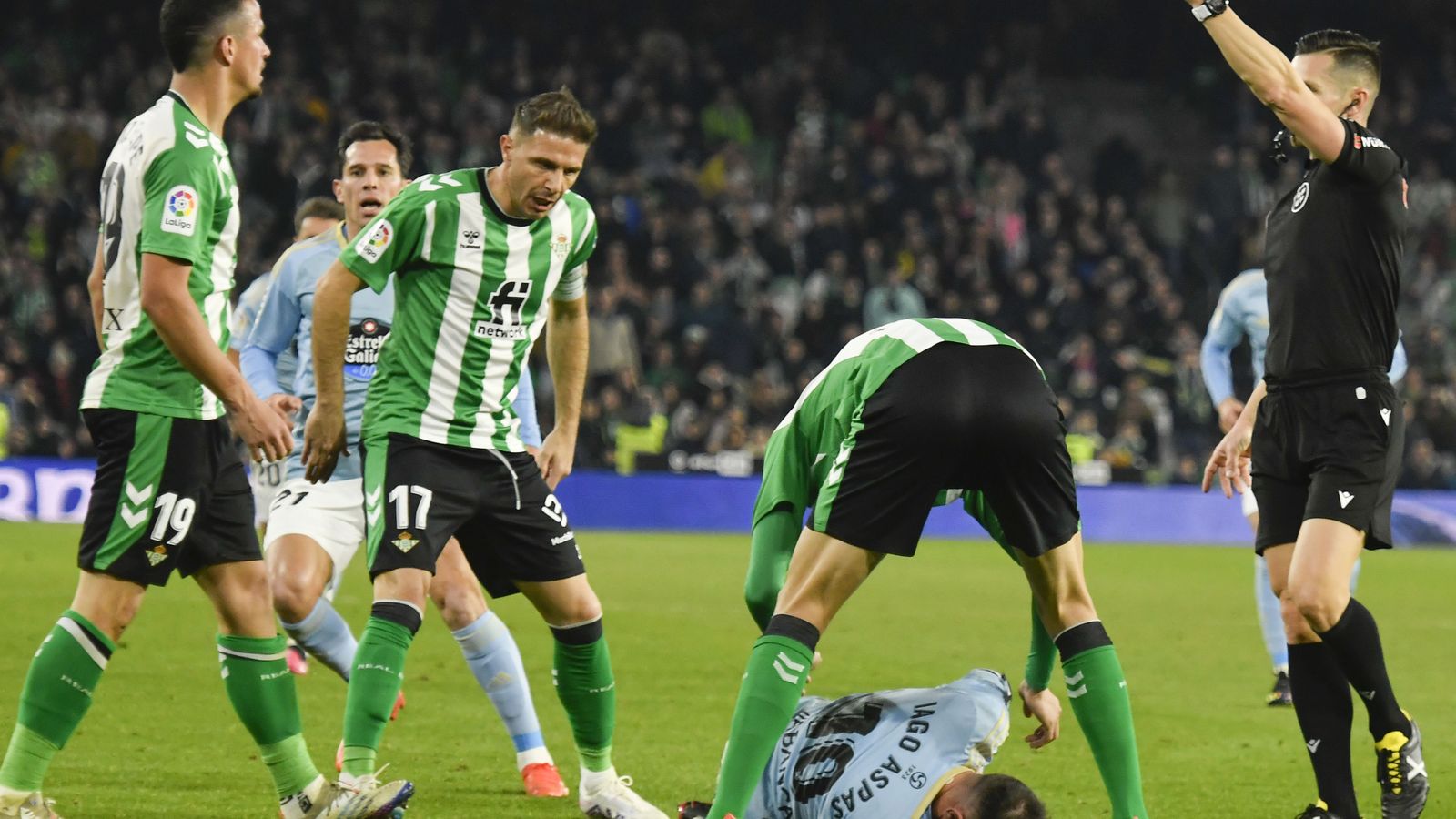 Del Cerro Grande expulsa a Luiz Felipe.