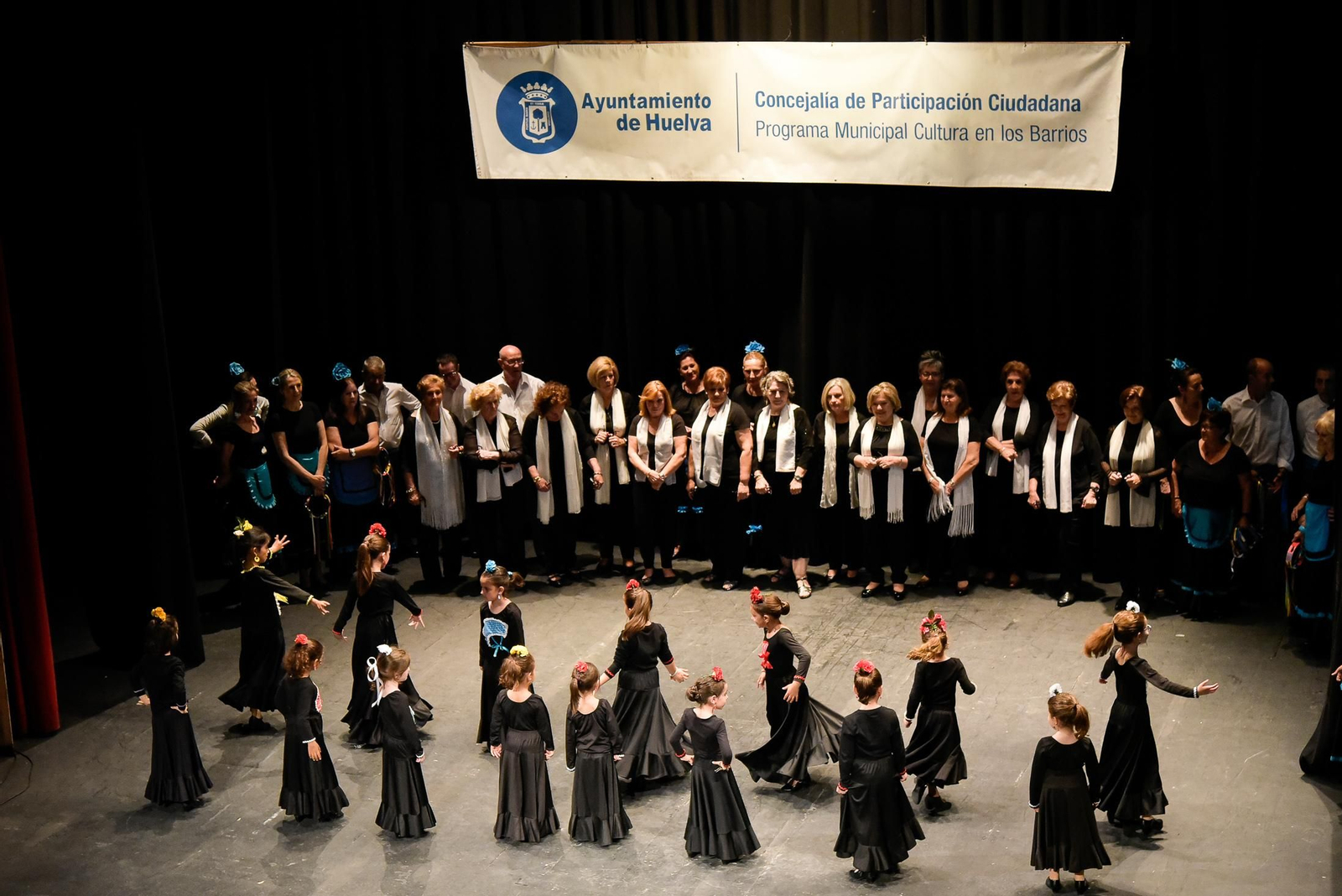 Imágenes de las actividades fin de curso en Cultura en los Barrios