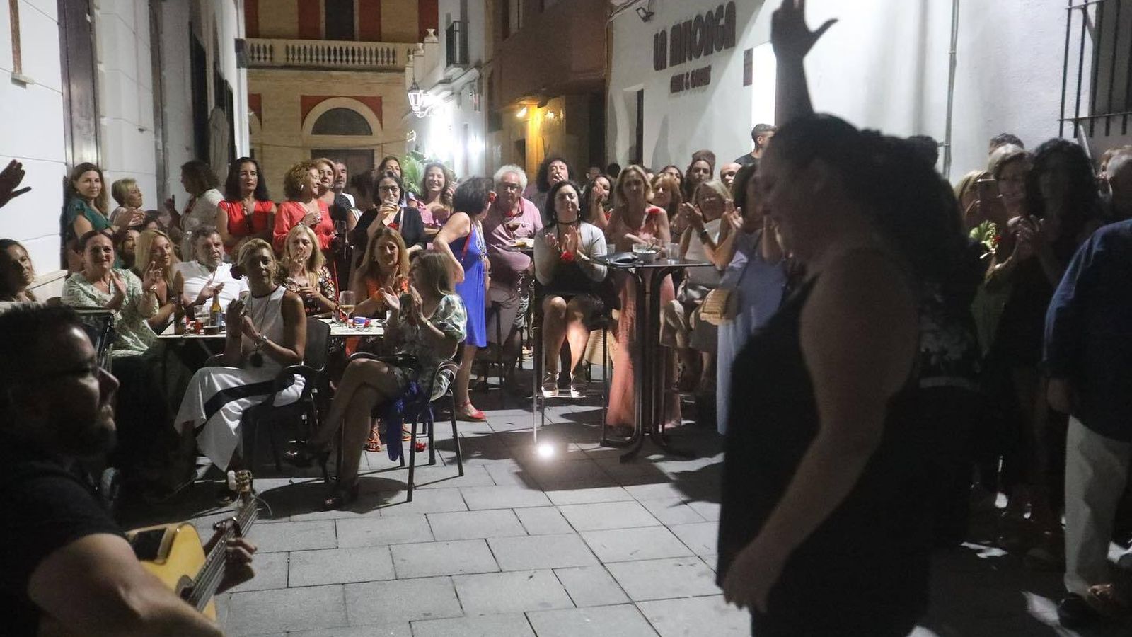 Un momento de la Piriñaca Flamenca celebrada en la calle José López Rodríguez.