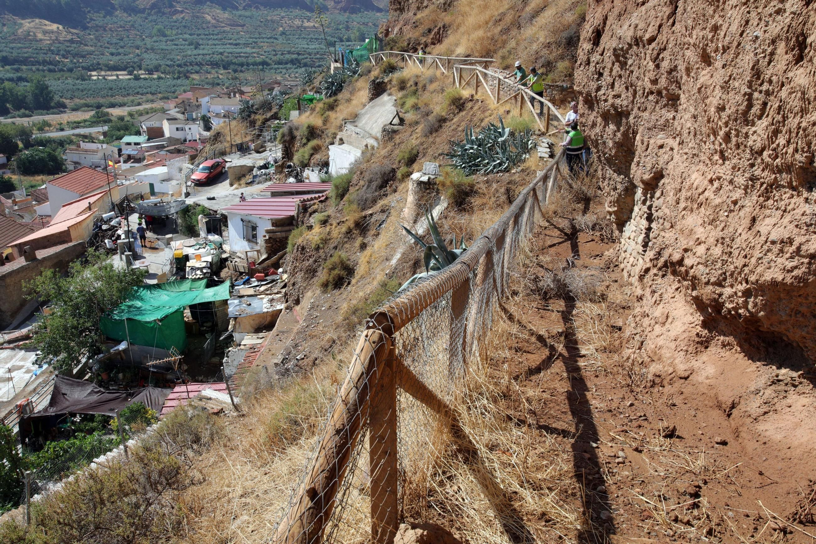Ladera donde se han producidos desprendimientos en Beas de Guadix