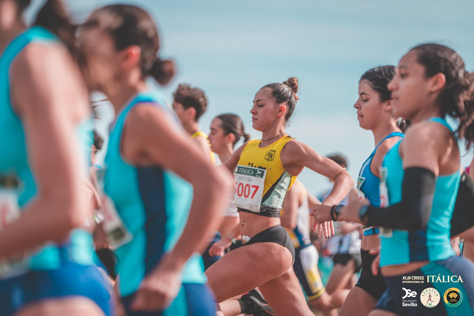 Búscate en las fotos del Cross de Itálica 2025 | 4