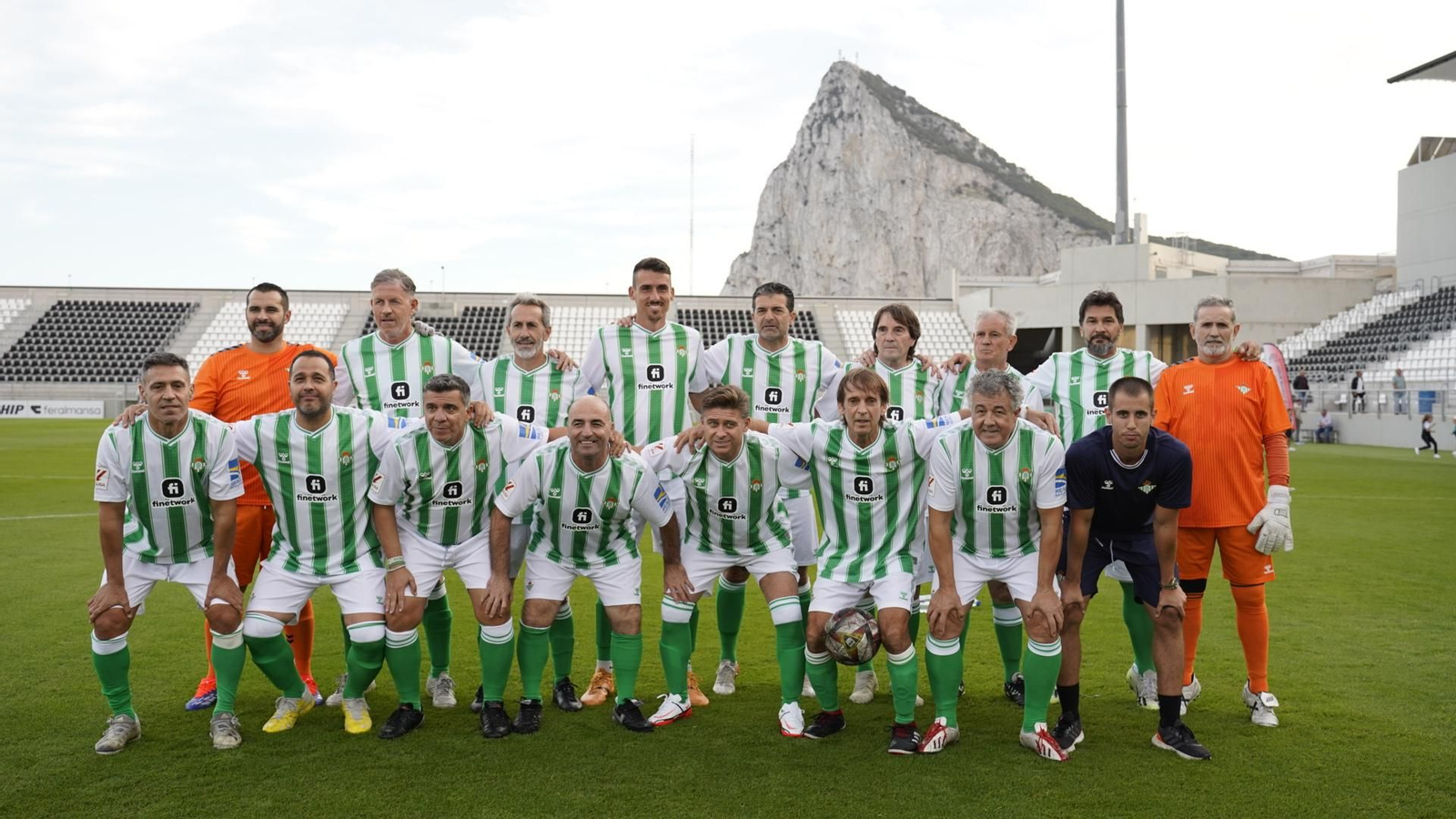 Las fotos del homenaje a Juan Manuel Quirós en La Línea