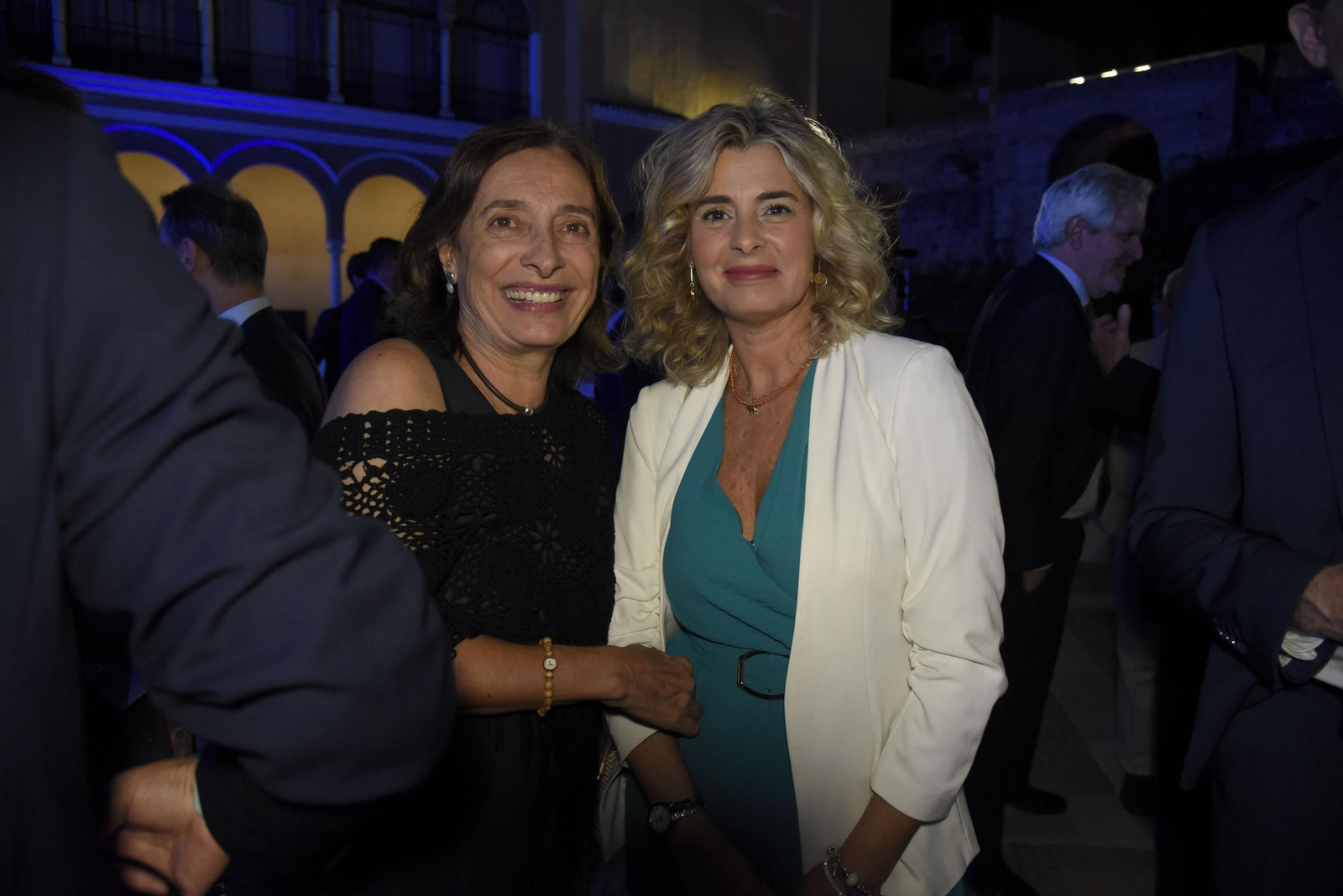 Pilar García y Inmaculada Malvido