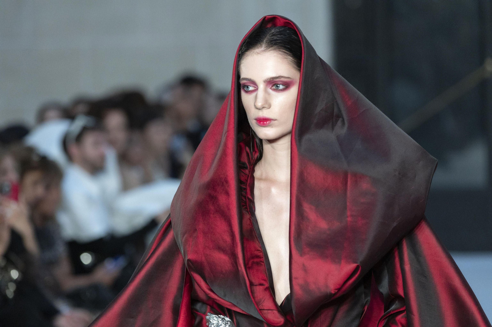 Las mejores imágenes del desfile de Juana Martín en París