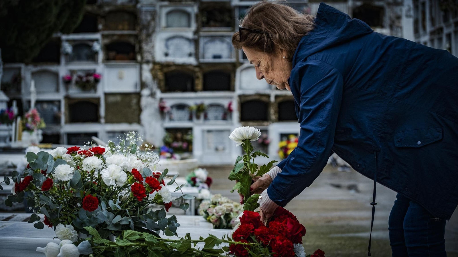 Las imágenes del día de los difuntos en Cádiz: Cementerio de El Puerto de Santa María
