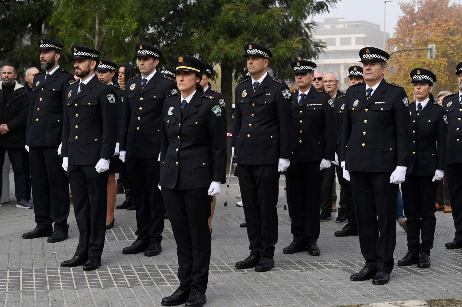 El emotivo homenaje a las agentes de la Policía Local asesinadas, Marisol y Mari Ángeles, en imágenes