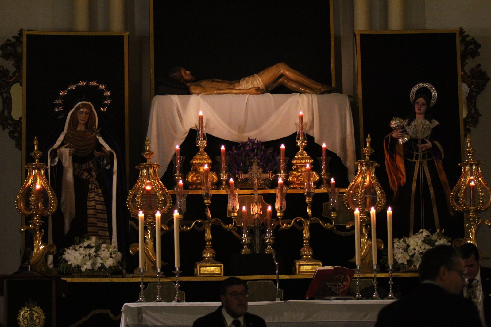 Quinario en la soledad al Santísimo Cristo yacente