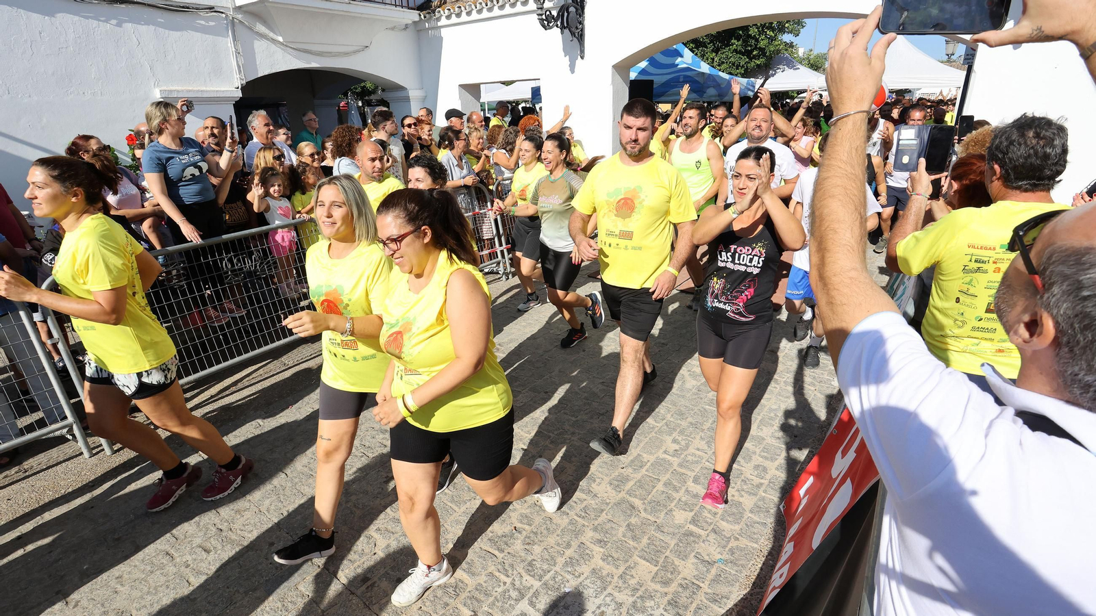 Búscate en la VII Carrera del Barro en La Barca