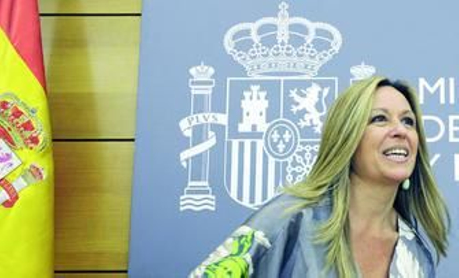 La ministra de Sanidad, Trinidad Jiménez, durante su comparecencia de ayer.