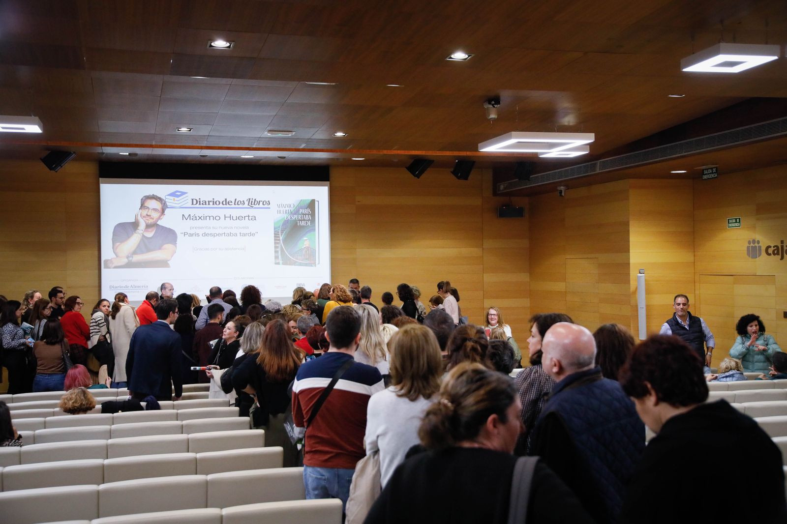 ¿Has estado en la presentación del libro de Máximo Huerta? Entra en la galería y buscate