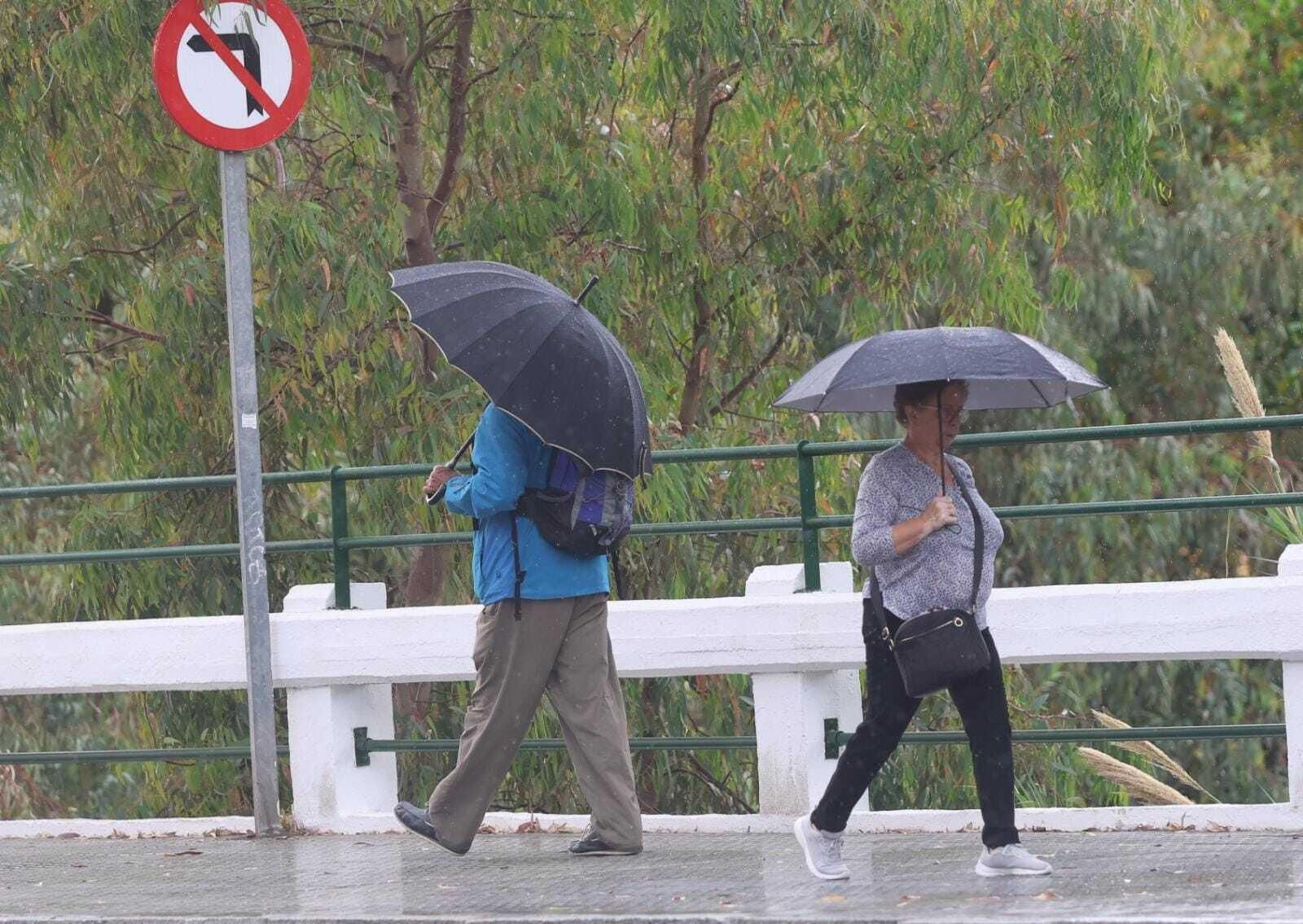 La llegada de las lluvias a Málaga capital después de 73 días. La llegada de las lluvias a Málaga capital después de 73 días.