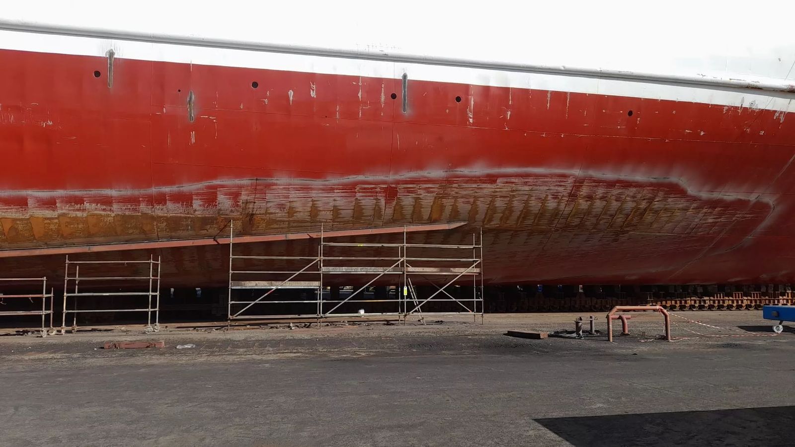 El buque está requiriendo una seria intervención en el astillero de Las Palmas