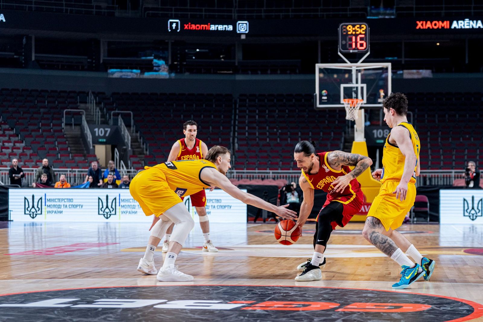 Las mejores fotos del Ucrania-España de baloncesto