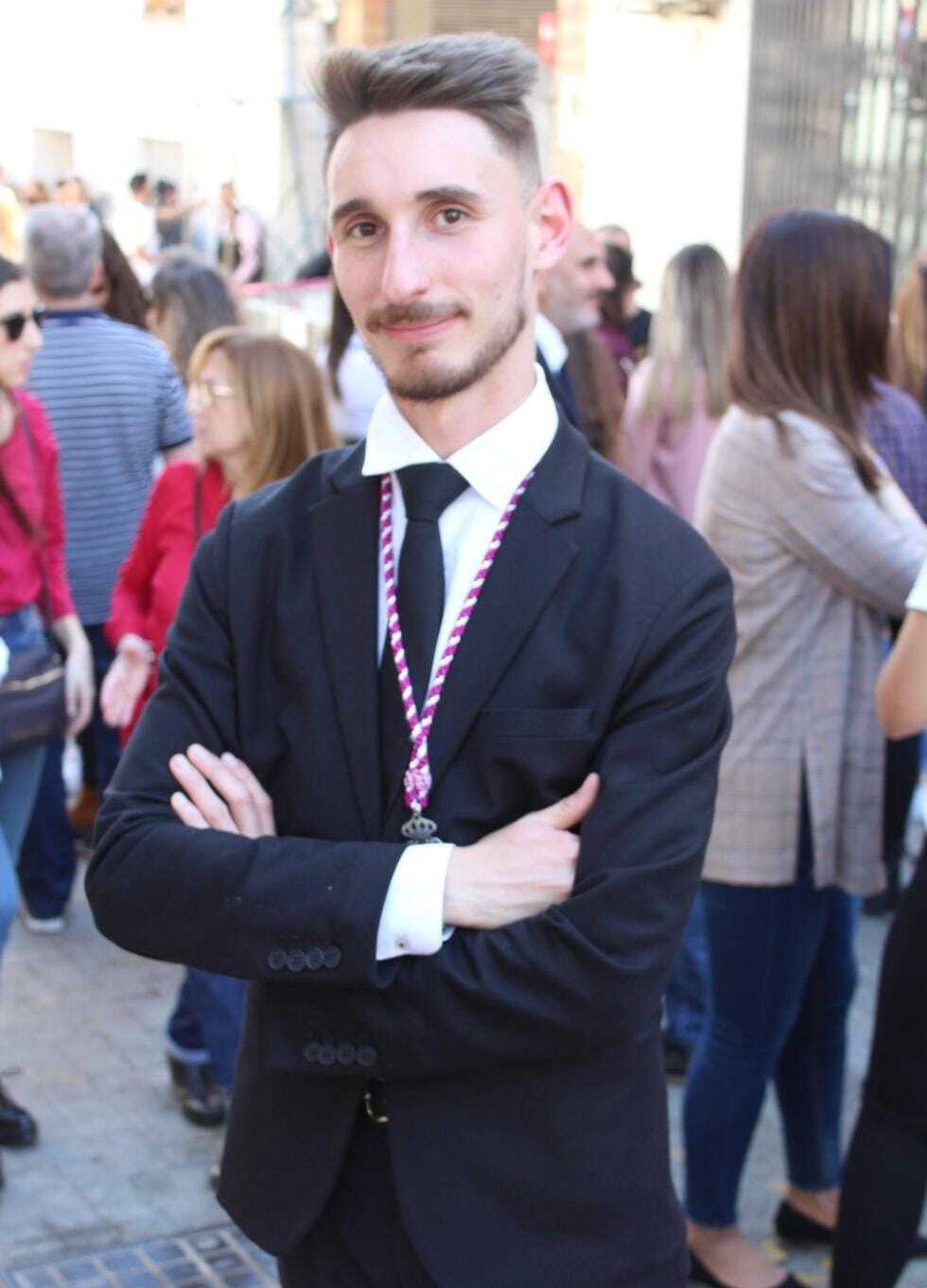 Darío Guerra, hermano y nazareno de la Cofradía de Nuestro Padre Jesús Cautivo y María Santísima de La Trinidad.