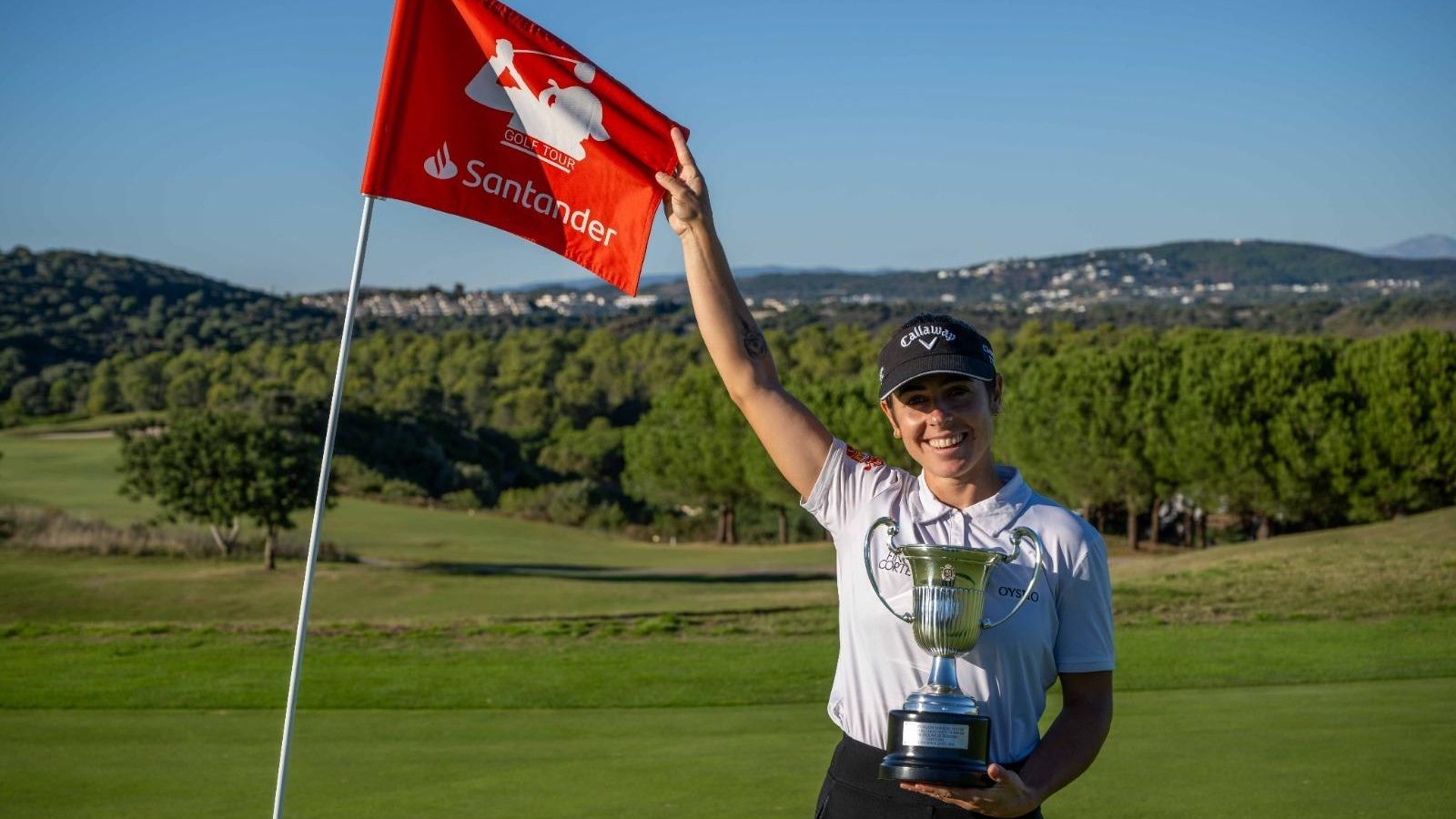 Ana Peláez, con el titulo de campeona