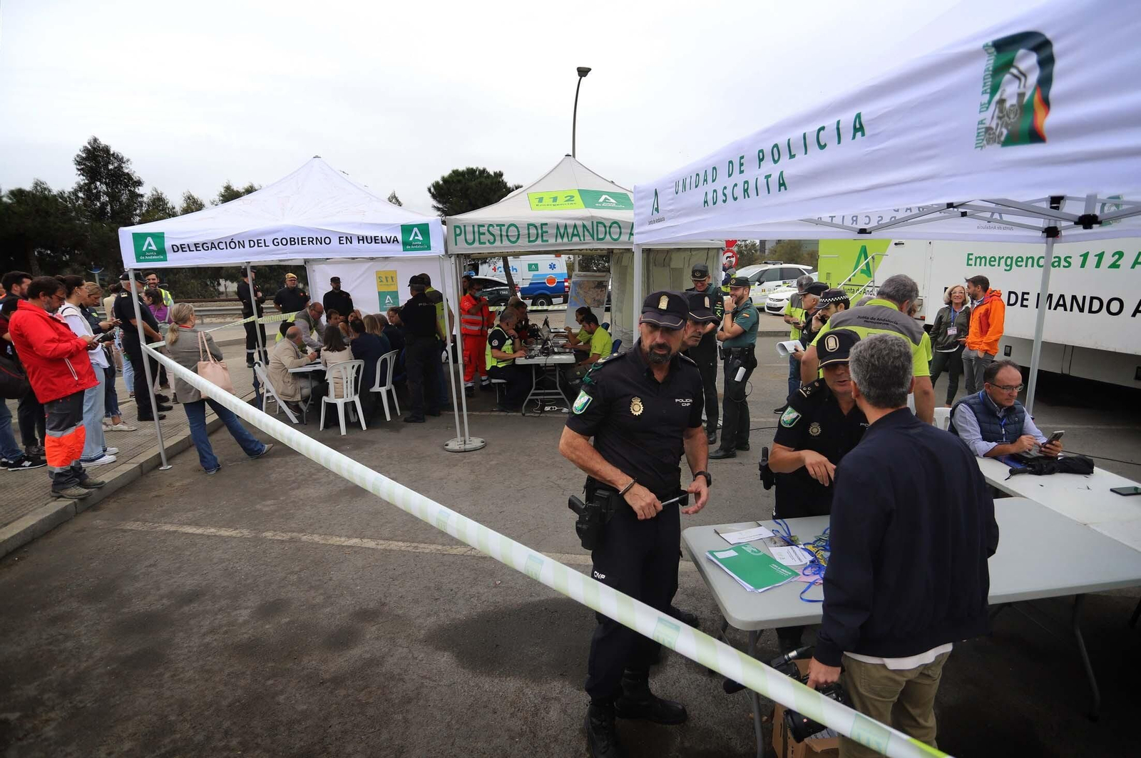 Simulacro de accidente en el Puerto de Huelva dentro del ejercicio regional RespuestA22, en imágenes