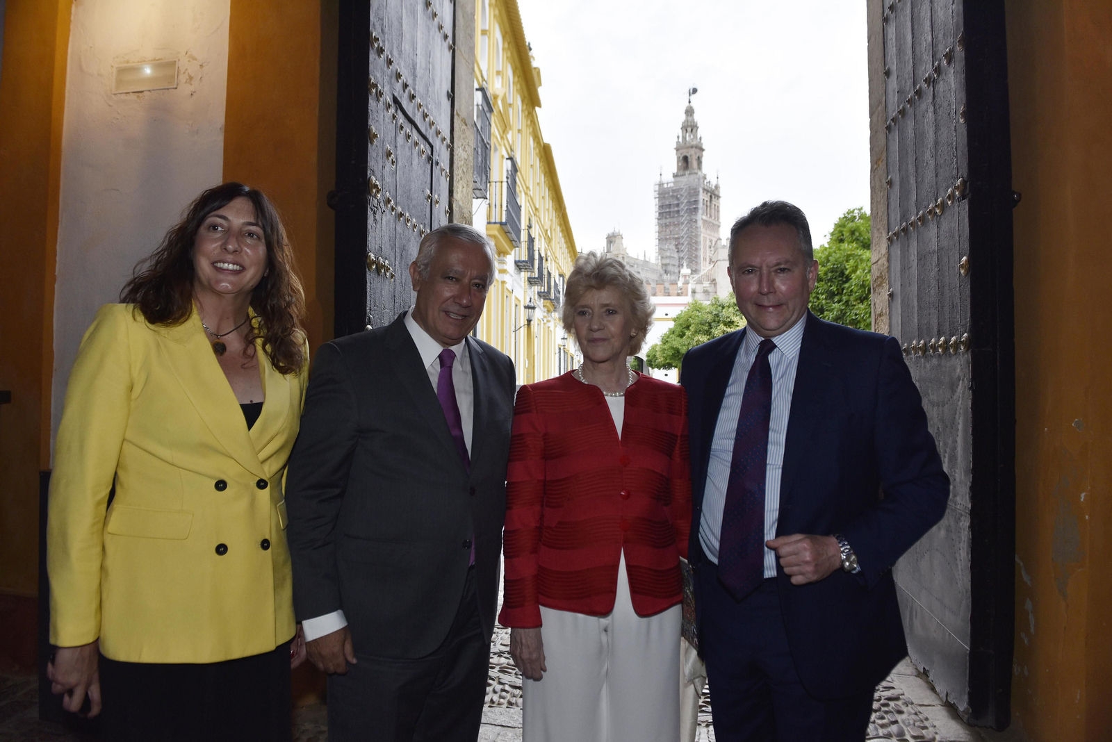 Los asistentes al VII Premio Manuel Clavero
