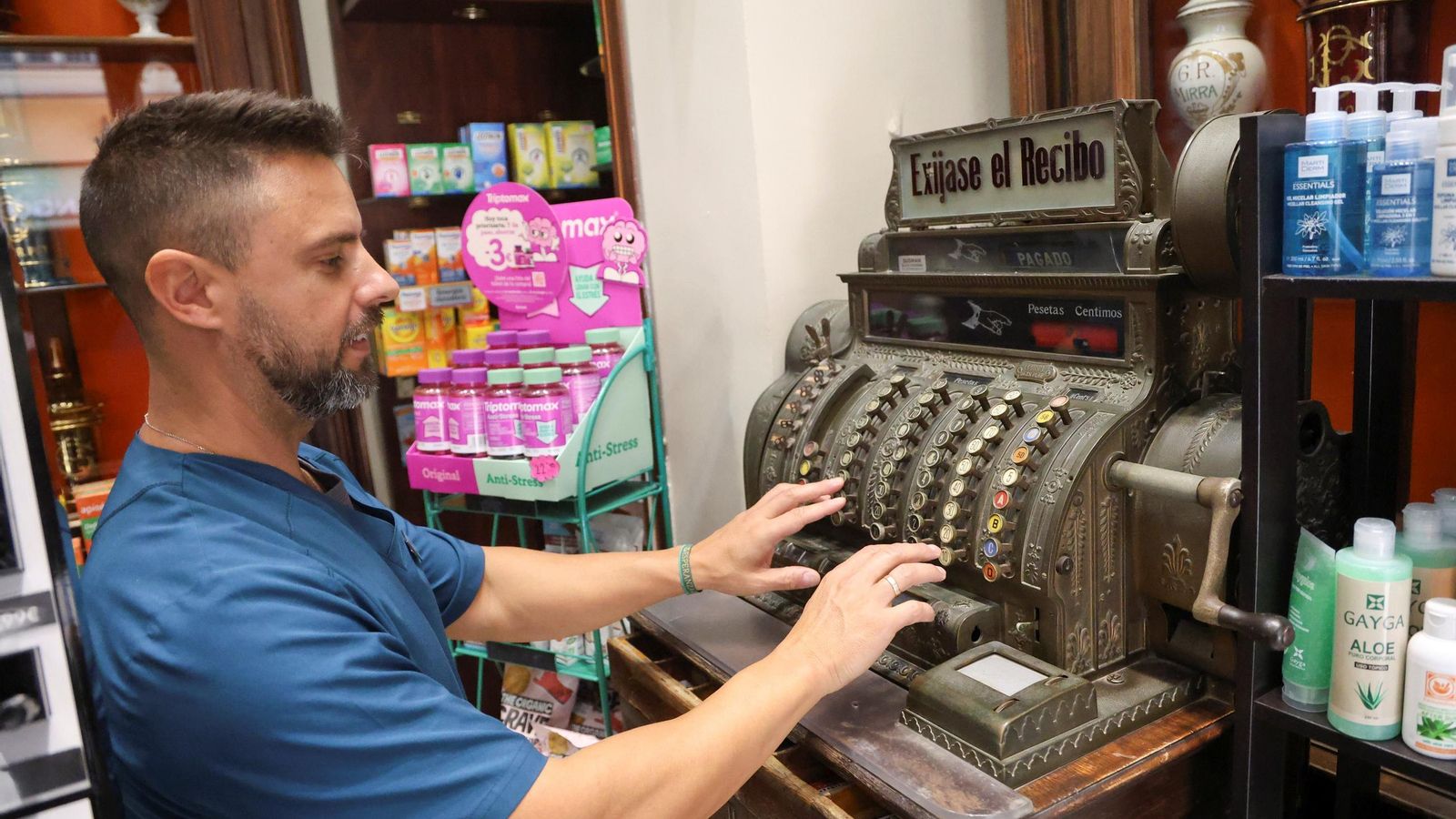 Farmacia  Mata  C. Marqués de Larios, 8