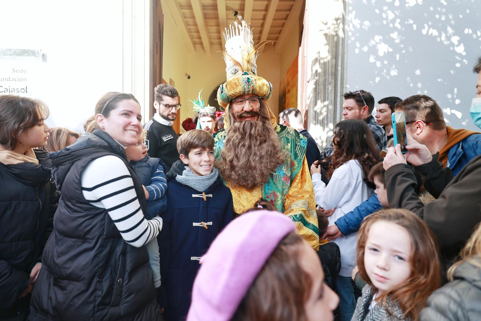 Las imágenes de la visita de los Reyes Magos a Cádiz