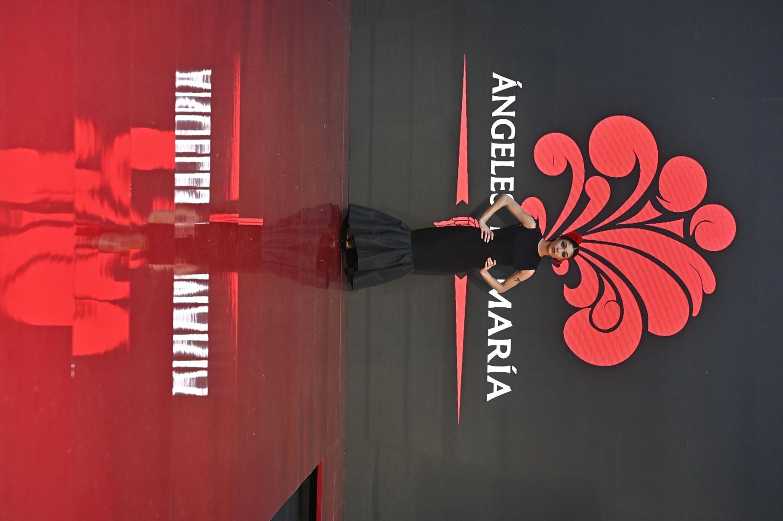 Huelva Flamenca 2026: Desfile de Ángeles de María