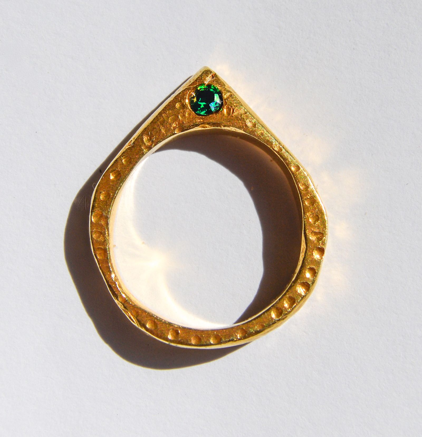 Imagen de la nueva colección de Yolanda Tolón, ‘Tarsis’