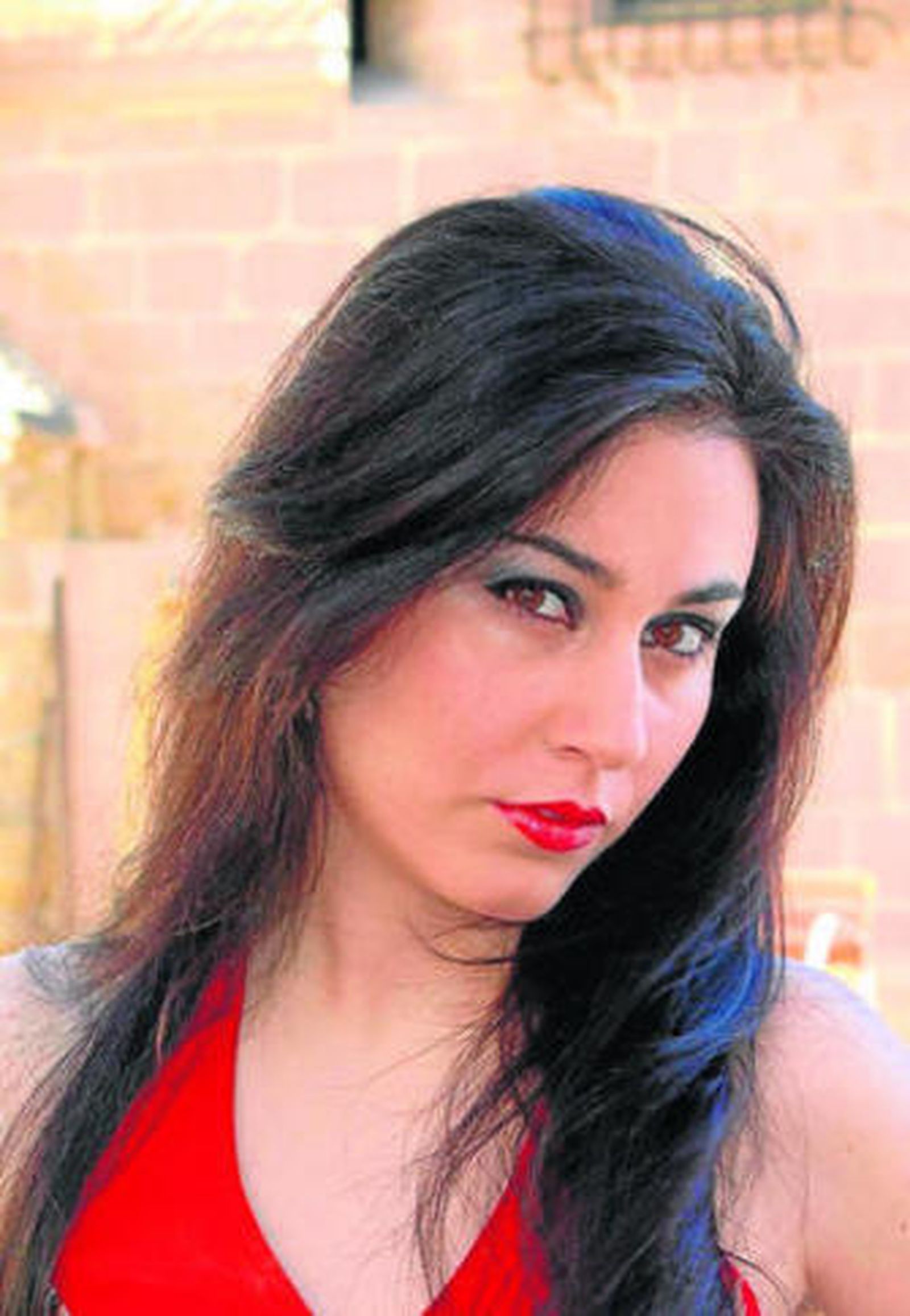 Sheila Solís actúa hoy en Las Almadrabillas.