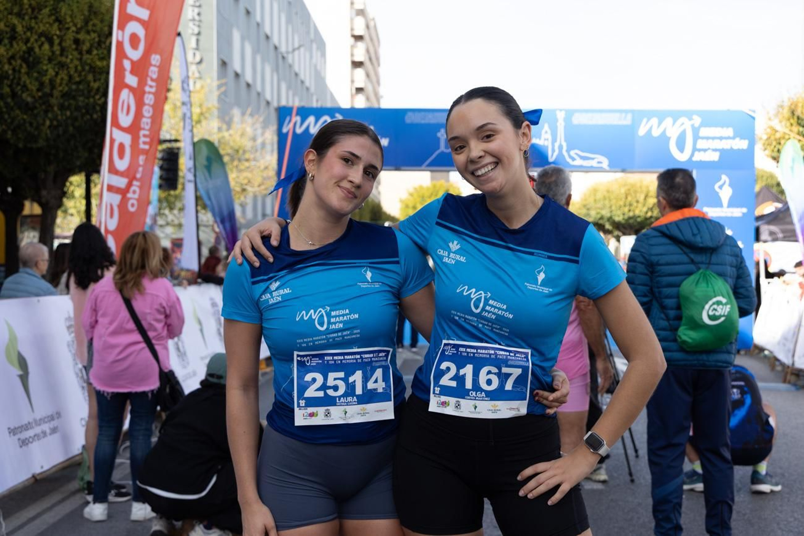 En imágenes: multitudinaria e histórica XXIX Media Maratón 'Ciudad de Jaén' y 10k en memoria de Paco Manzaneda