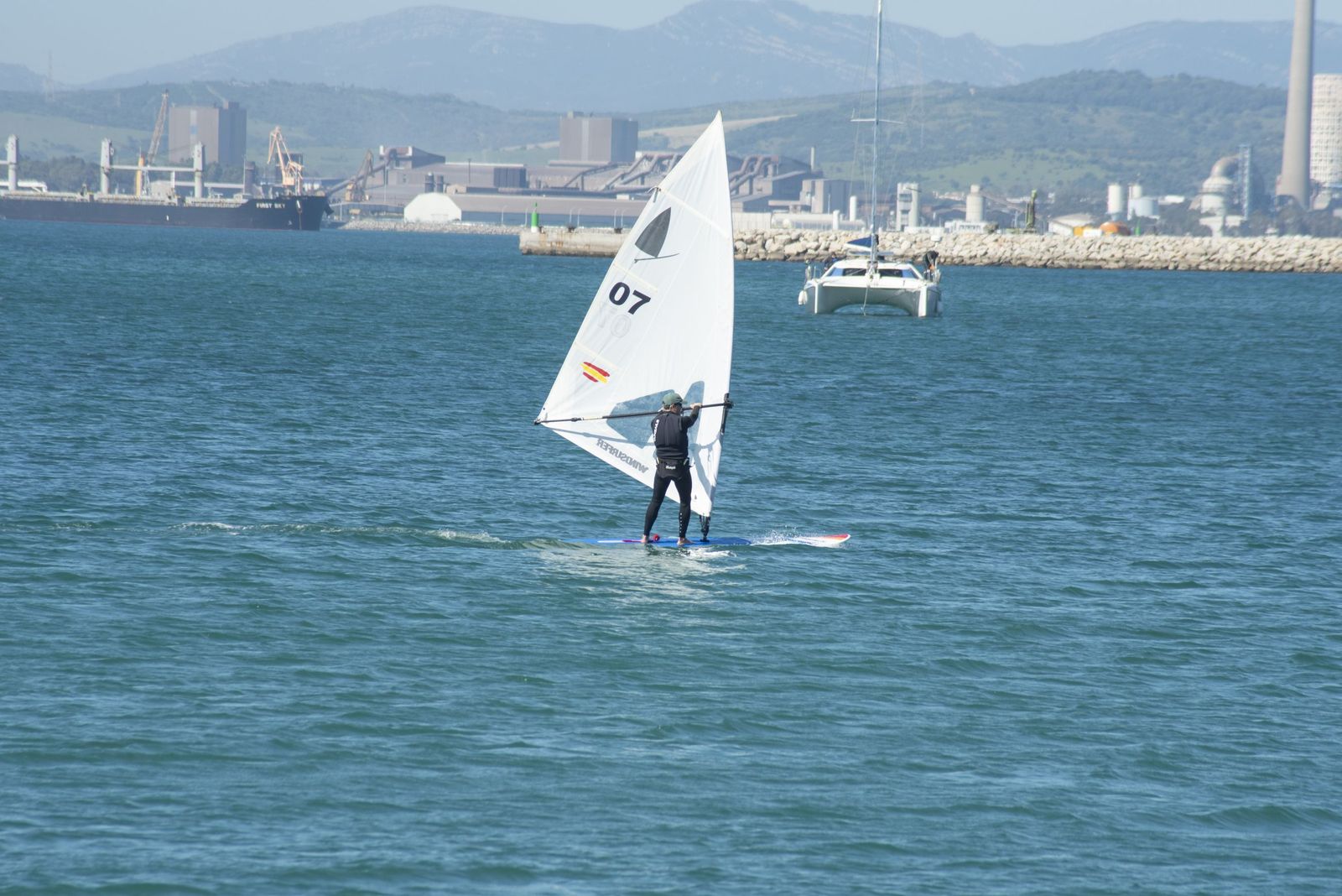 Las fotos de la primera jornada opa de Andalucía de la clase Windsurfer, en La Línea