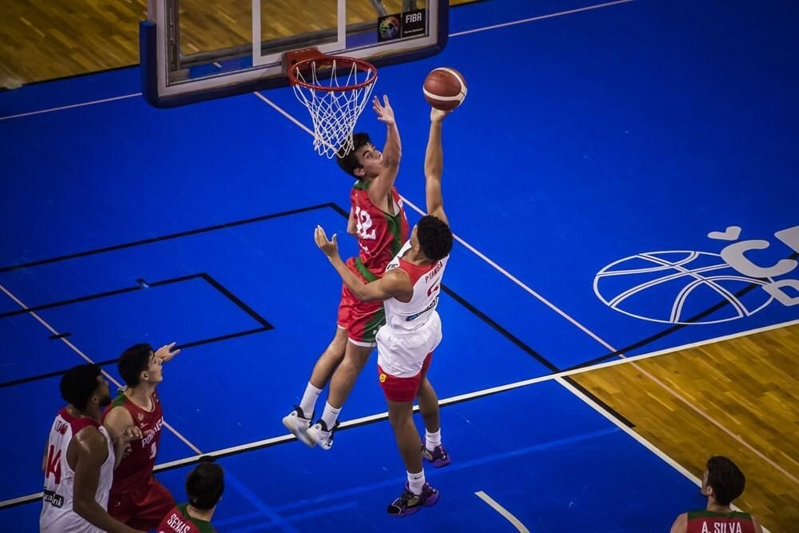 Fotos: los cinco 'malagueños' con España sub 20 en Brno