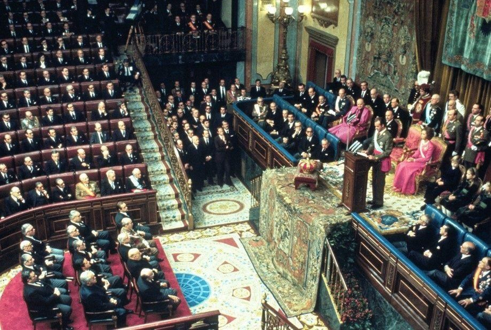 Proclamación de Juan Carlos de Borbón como Rey de España.