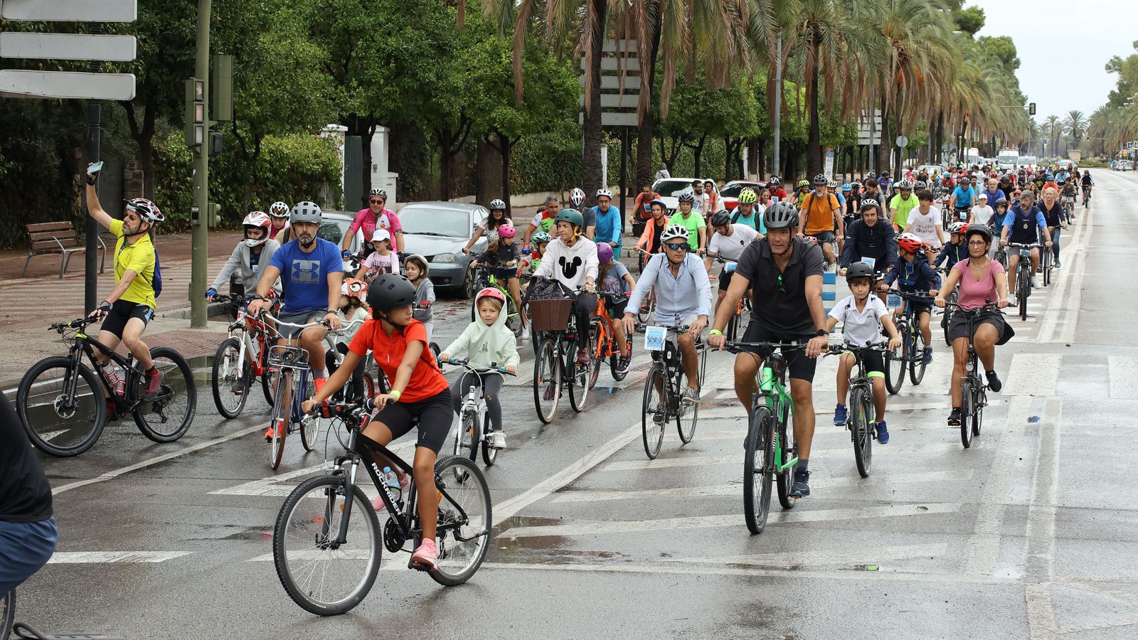 Búscate en la ruta ciclista por Jerez de 'bici amistad'