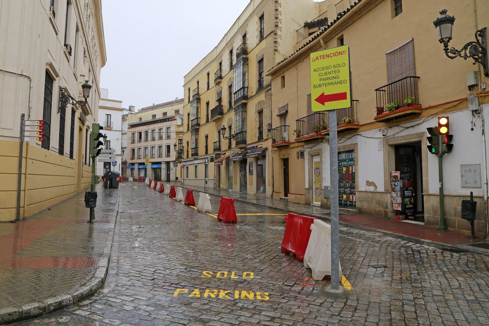 Las calles Santa María y Cerrón tienen desde esta semana doble sentido en la circulación.