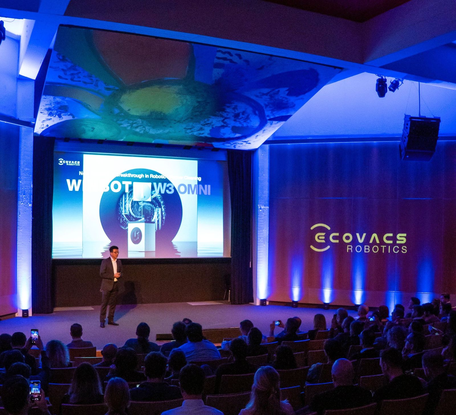 Evento de presentación de Ecovacs Robotics en Barcelona