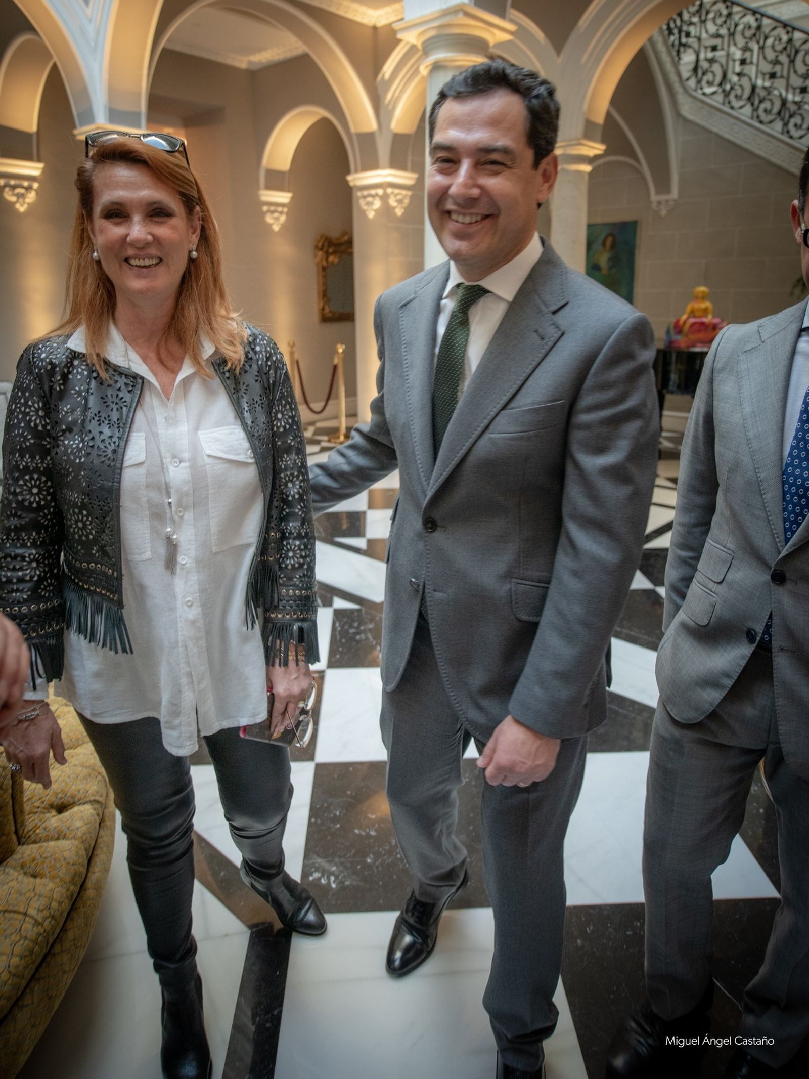 Visita del presidente de la Junta al Hotel Casa Palacio María Luisa