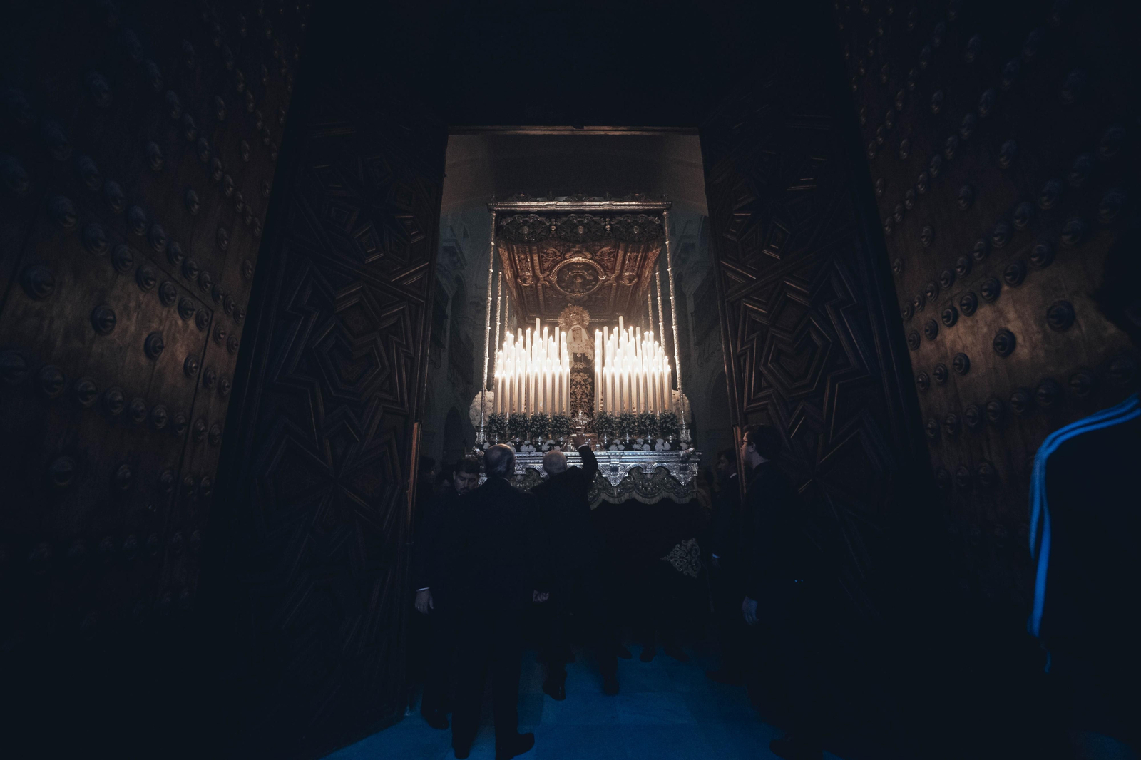 El paso de palio de la Hermandad de Santa Cruz.