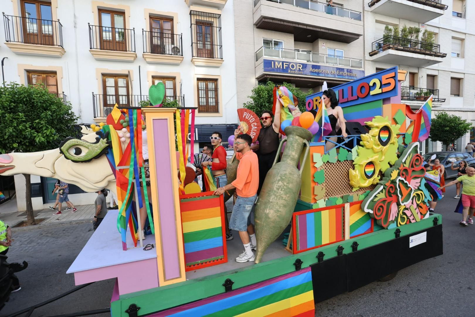 Búscate en la Manifestación del Orgullo 2025 de Jerez y en el Pregón de Fernando Soto