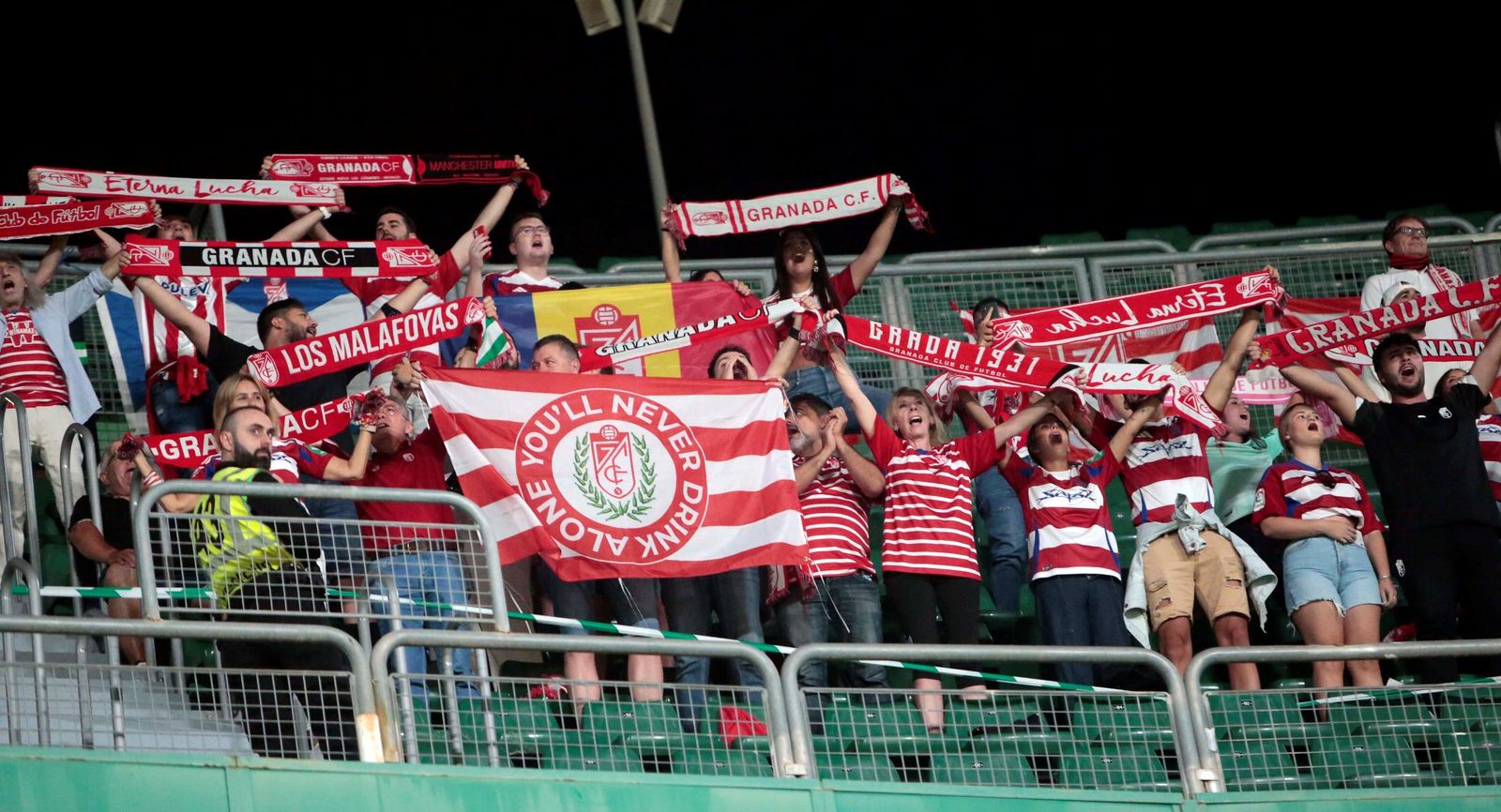 Las imágenes del Granada CF-Elche