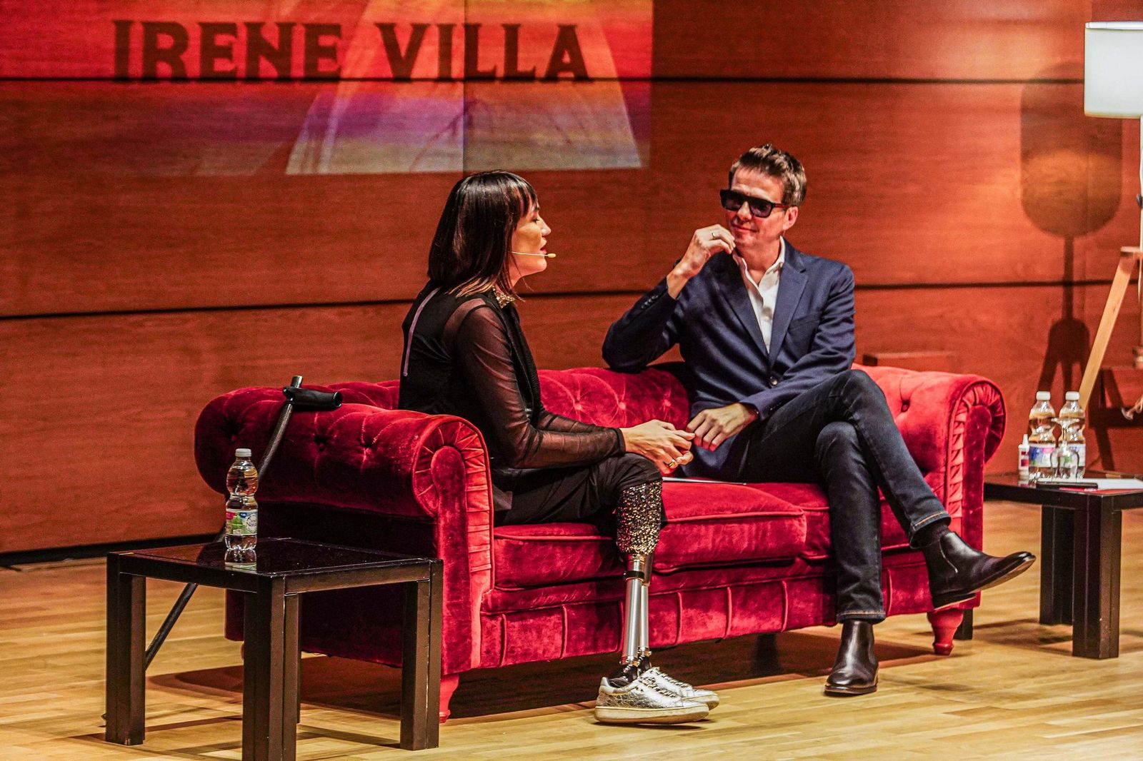 Fernando Díaz de la Guardia presenta el ciclo de entrevistas ‘Imbatibles’ en el Auditorio Caja Rural Granada