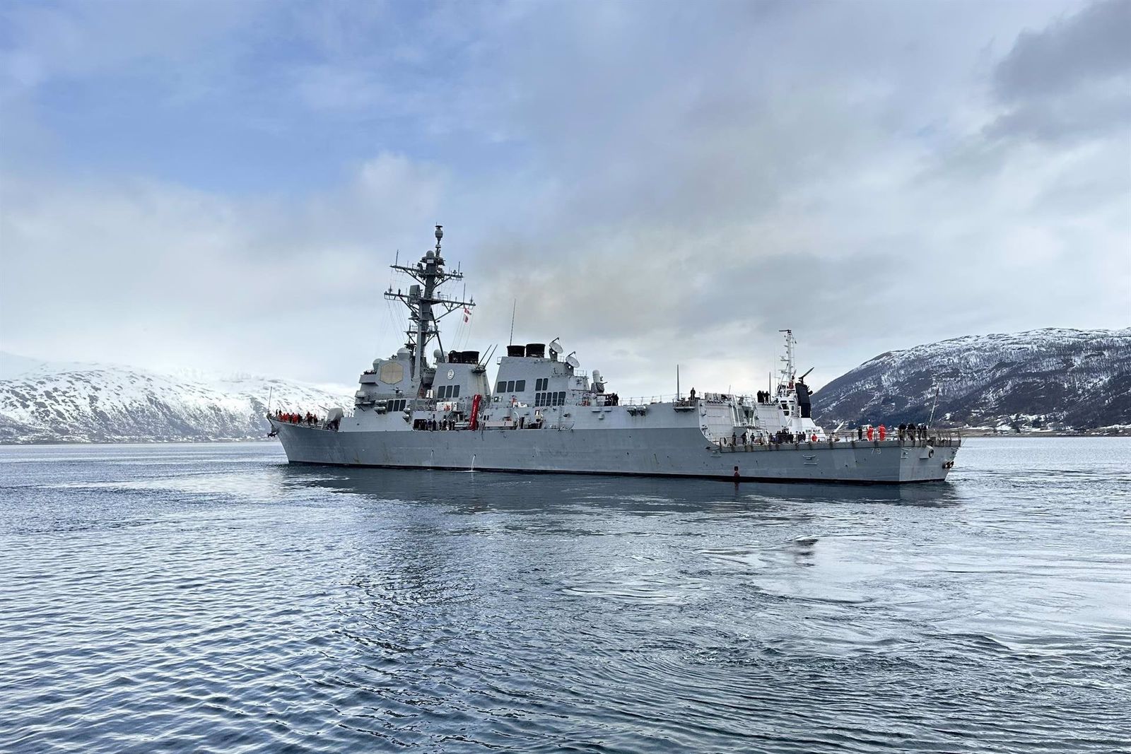 USS Oscar Austin, el primero de los dos buques adicionales que acoge la base norteamericana de Rota
