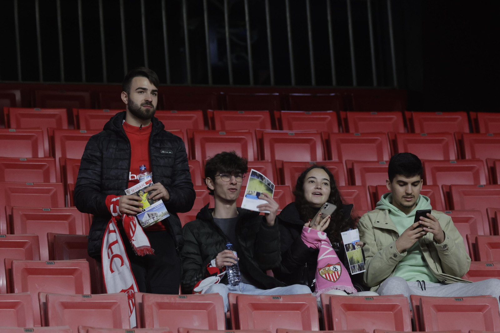 Búscate en las gradas del Sánchez Pizjuán