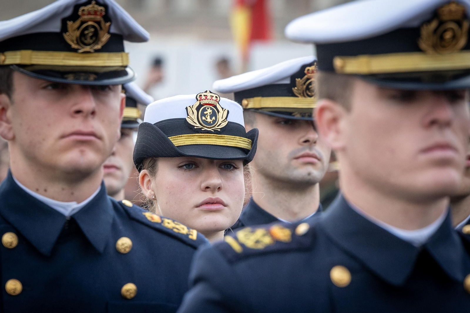 Imágenes de la despedida del 'Elcano' desde Cádiz con la Princesa Leonor como guardiamarina Imágenes de la despedida del 'Elcano' desde Cádiz con la Princesa Leonor como guardiamarina