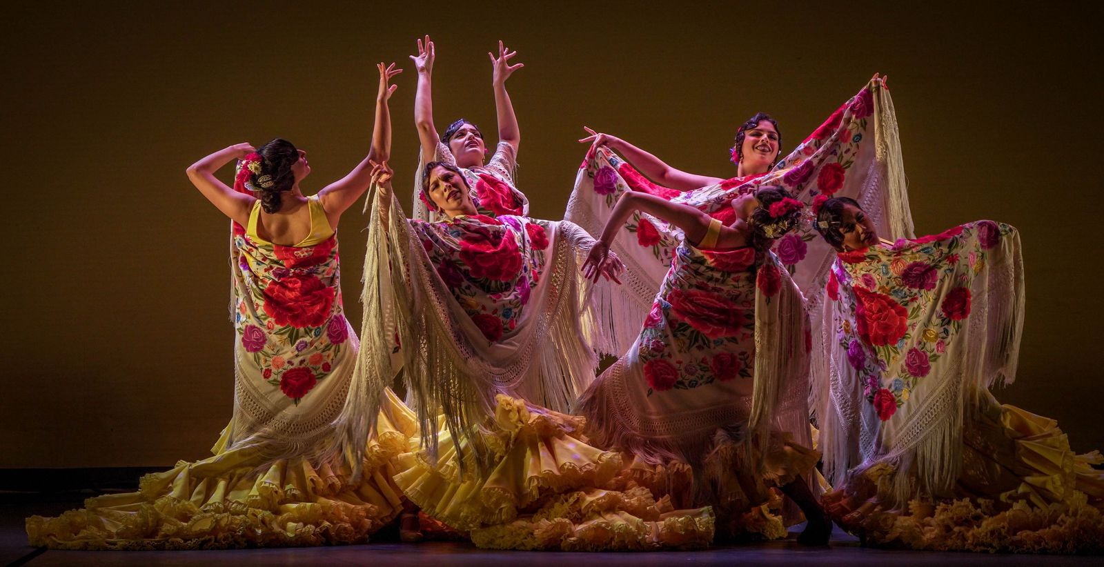 Imágenes del ballet Flamenco de Andalucía 'Tierra bendita', 3o Festival de Jerez