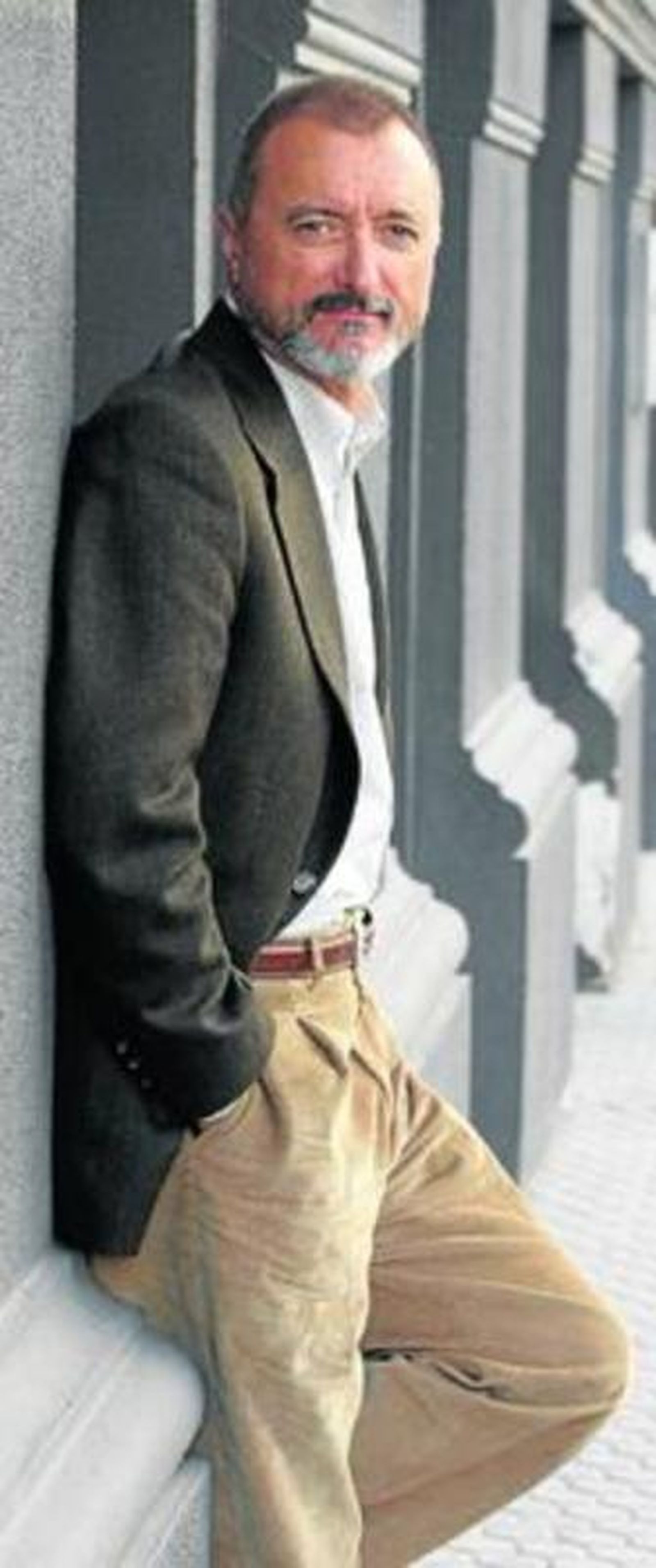 Arturo Pérez-Reverte (Cartagena, 1951), ayer en Sevilla.