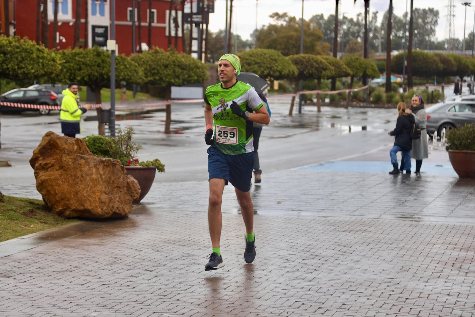 La Carrera por el Día Internacional de la Mujer en Málaga, en fotos