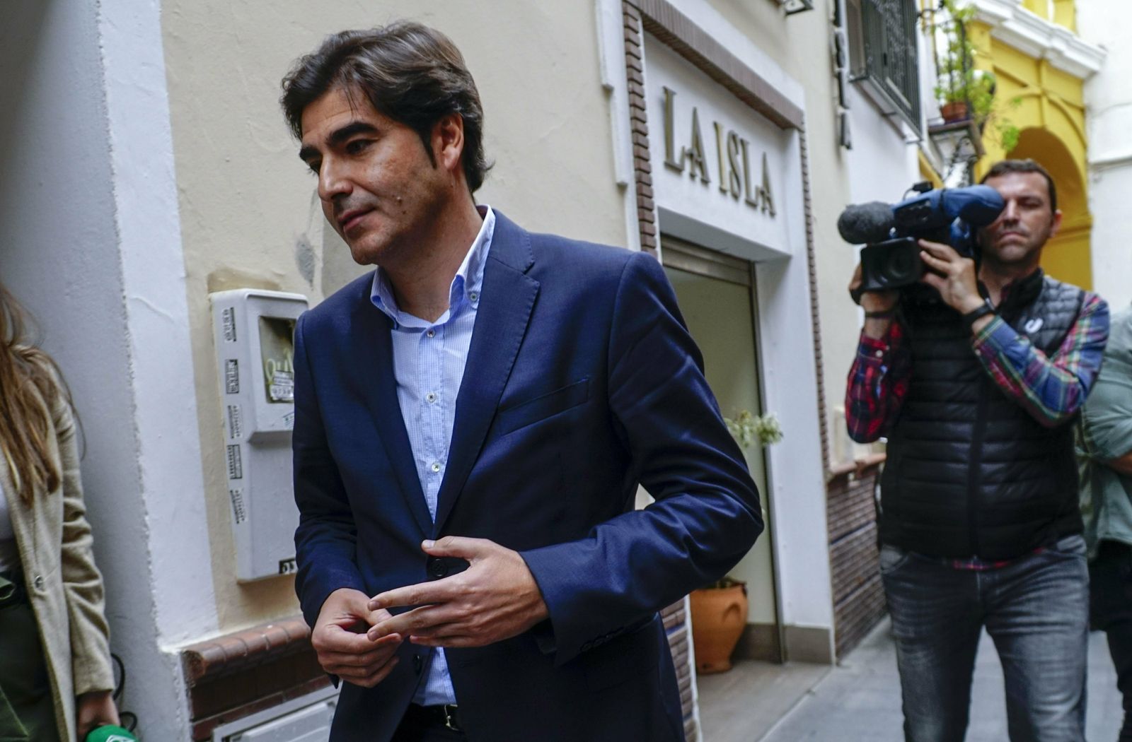 Ángel Haro, a su llegada al almuerzo del Betis.