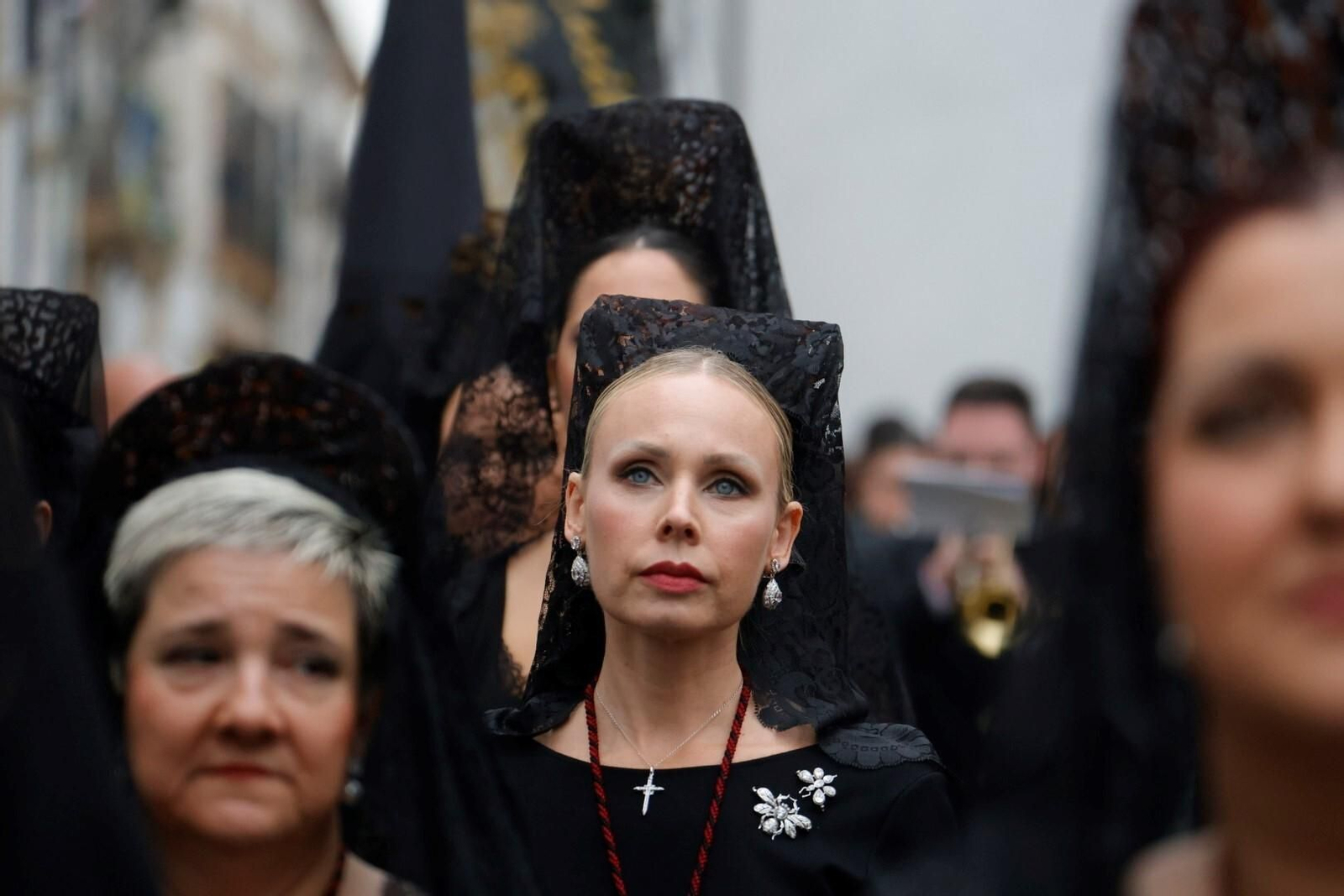 La procesión de las Penas de Santiago en este Domingo de Ramos, en imágenes