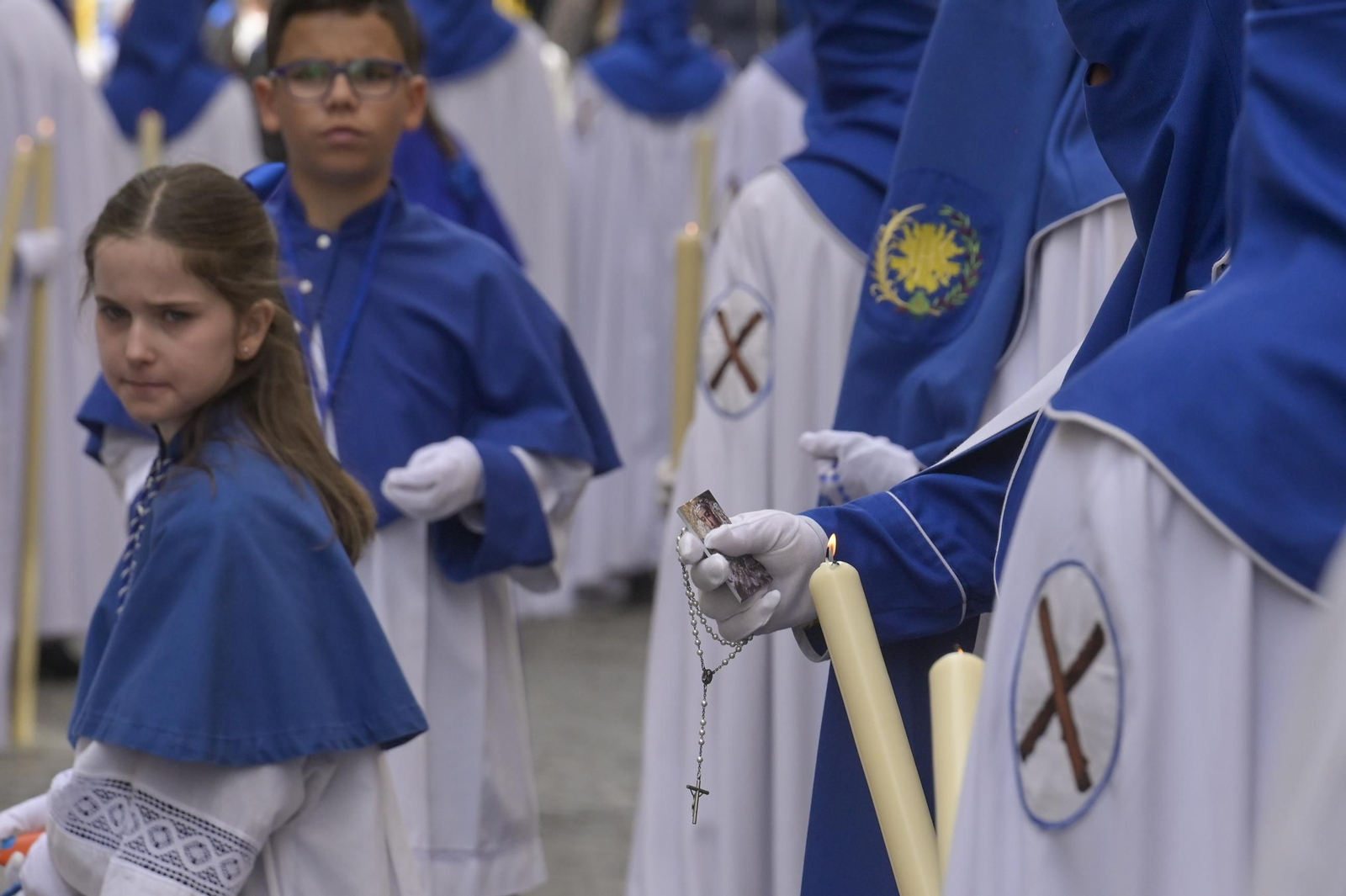 Así vivió Granada la salida de la Hermandad de la Borriquilla 2025